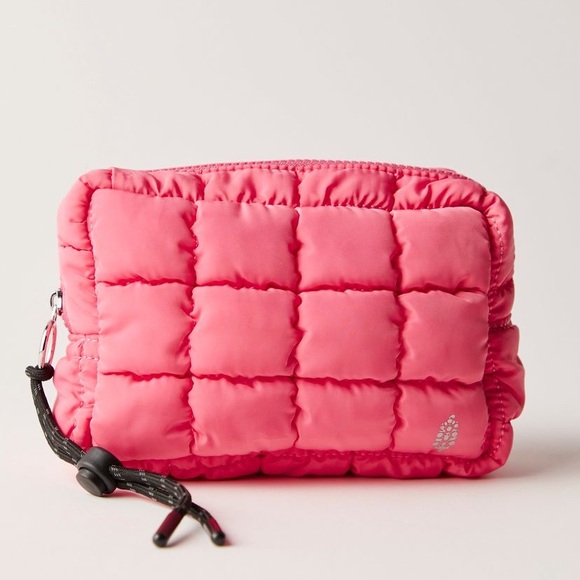 FP Movement by Free People Pink Quilted Bag NWOT - Picture 1 of 4